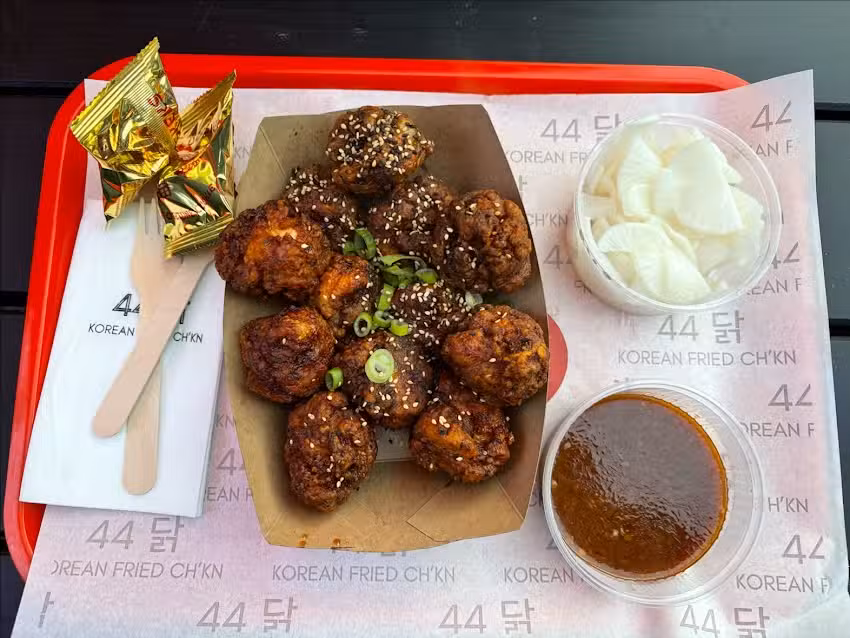 44 CHKN &ndash; Korean Fried Chicken