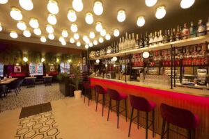 73 BURGER. BAR. Landsberg