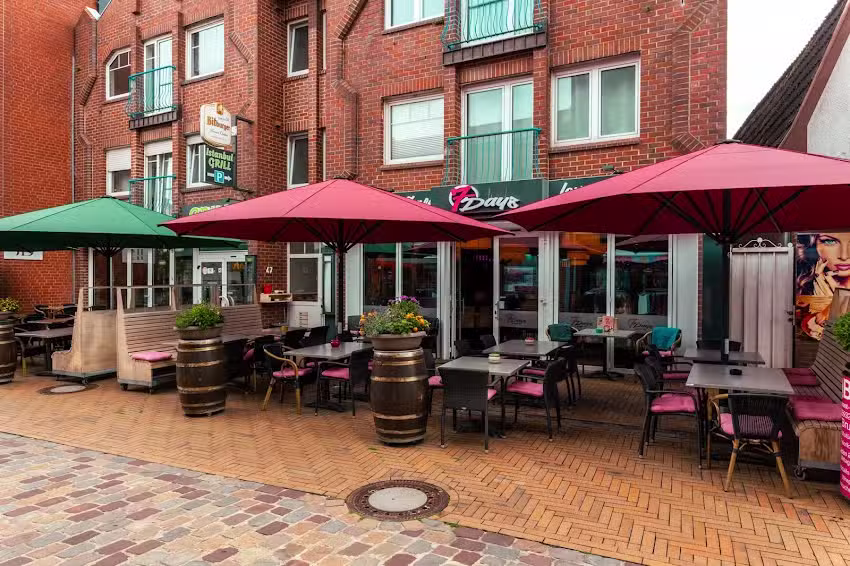 7dayz Bar-Bistro-Restaurant