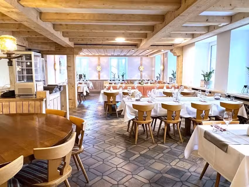 89ers &ndash; Restaurant eightyniners &ndash; Hotel Engel Buch