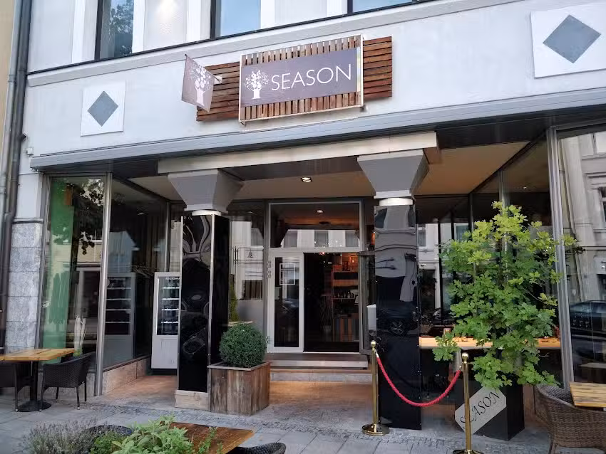 Achi&rsquo;s Restaurant