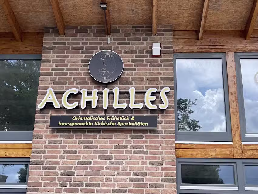 Achilles L&uuml;neburg