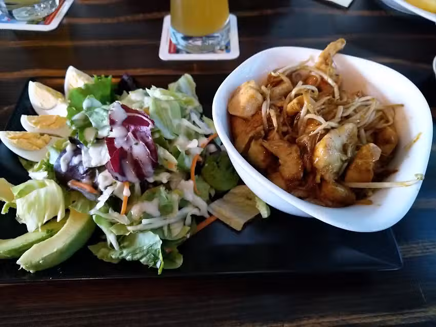 Active Lounge Cafe Bar