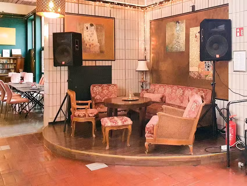 Aga&rsquo;s Barlounge Gro&szlig;-Gerau
