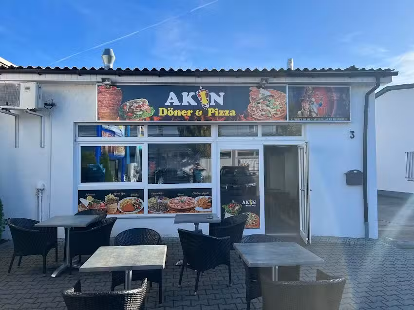 akin D&ouml;ner Pizza