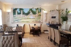 Akropolis Restaurant
