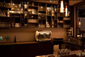 Ale ‚Ora Lounge
