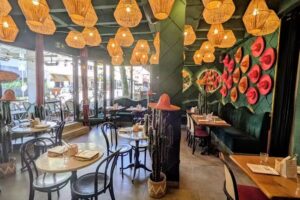 ALEJANDRO&rsquo;S mexican kitchen & bar