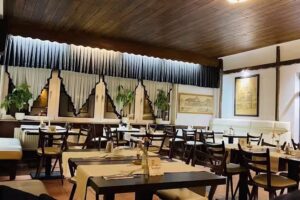 Ali&lsquo; s Bistro Grill