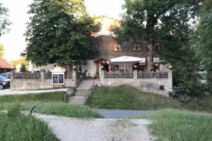 Almwirt Weißenstein