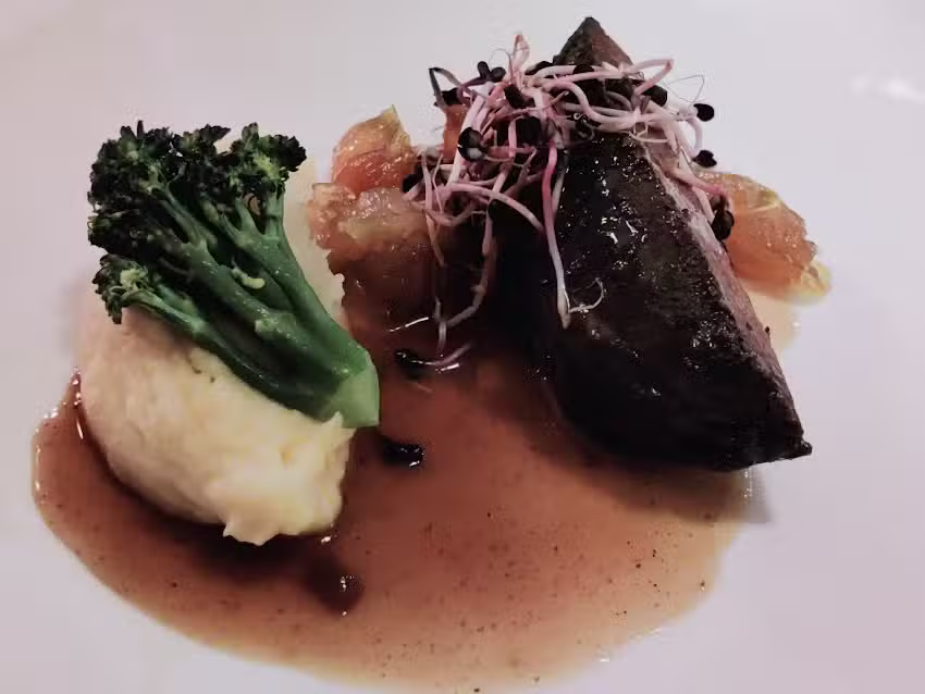 Alpin Spa Restaurant Bar