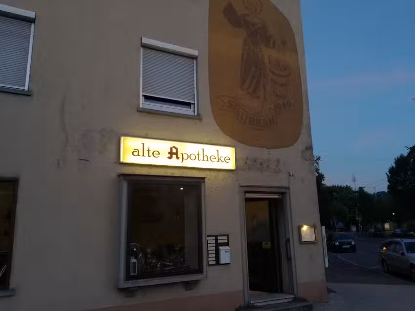 Alte Fahrschule Caf&eacute; Bar