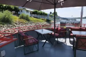 Alte Liebe Schiff – Biergarten Königswinter