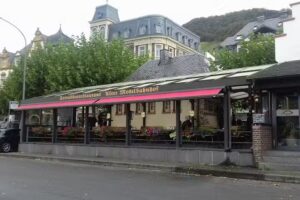 Alter Moselbahnhof