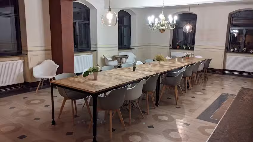 Altes Forsthaus Collm &ndash; Biergarten