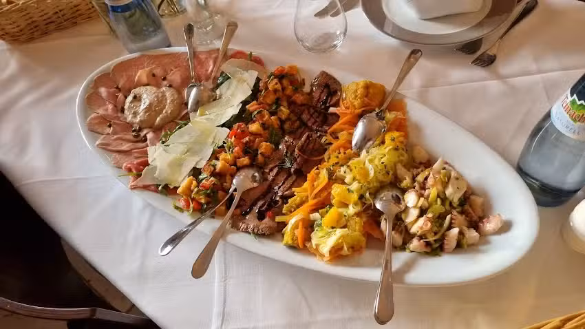 ALTES RATHAUS Ristorante-Vinoteca