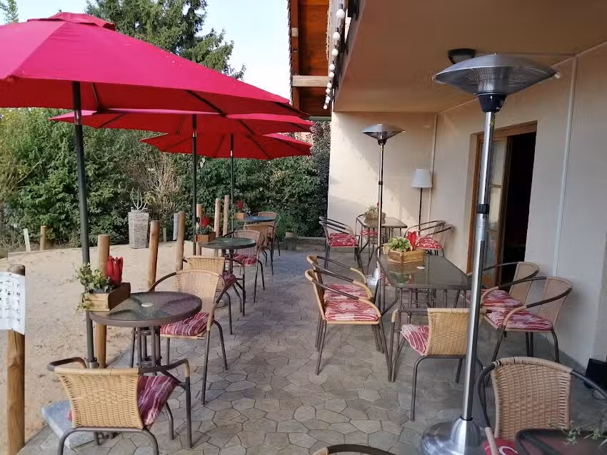 &bdquo;Altjessen 57&ldquo; Ferienhaus & Camping