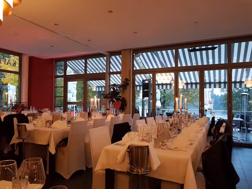 Am Steinsee &ndash; Restaurant. Biergarten. Caf&eacute;. Strand. Eventlocation.