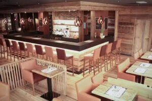 AMADEUS Caf&eacute;-Bar