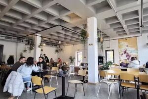 AMARi | Restaurant & Bar