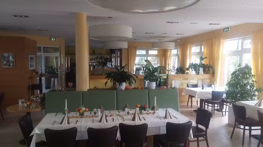 Ambiente Restaurant