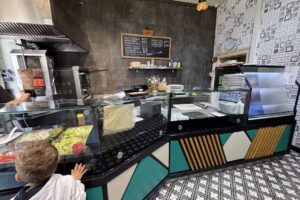 Ana’s Feinkost-Imbiss Döner