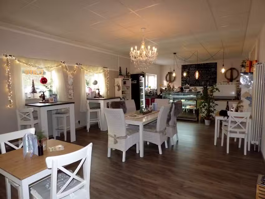 Anicks Caf&eacute; L&auml;dchen