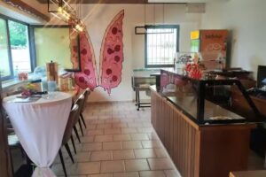 Anne Cafe & Restaurant& Catering