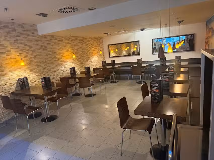 Antik &ndash; Kebab & Pizzeria