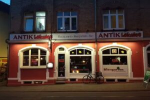 Antik-Lokales