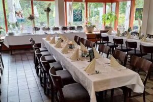 Apfelbaum Restaurant am Hallenbad