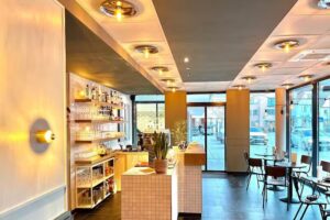 Aquarium Foodbar