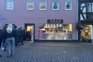 Aras Rhens