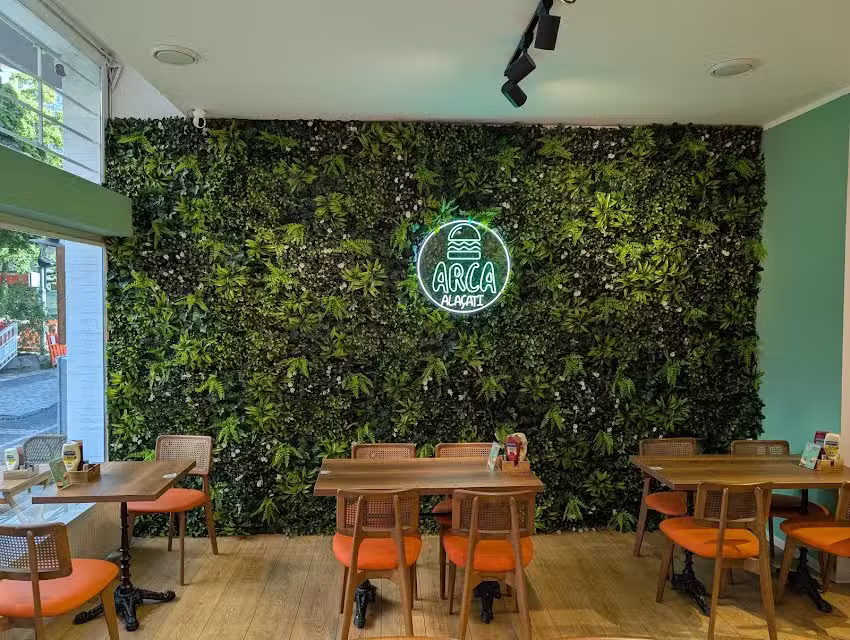 Arca Alacati &ndash; D&uuml;sseldorf Burger Smashburger Restaurant