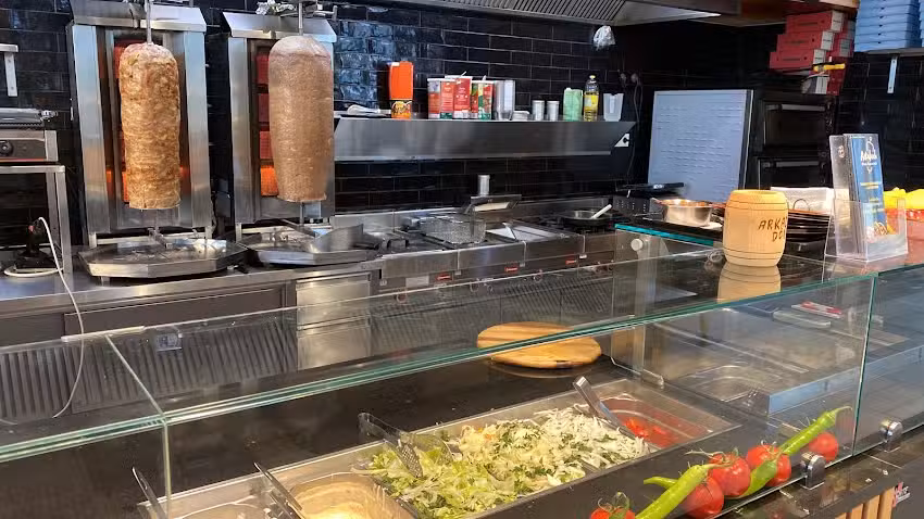 Arkadasch Restaurant