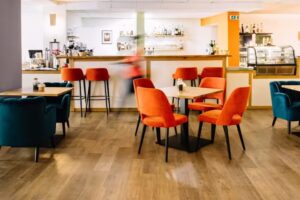 Arno’s Restaurant