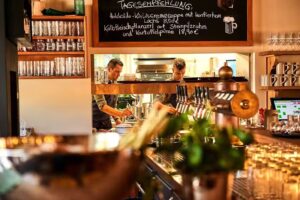 Asam Schlössl – Historisches Wirtshaus mit gehobener bayrisch-internationaler Küche in München, Grillspezialitäten