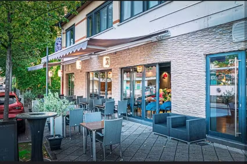 Asia Home Restaurant Sushi & Grill