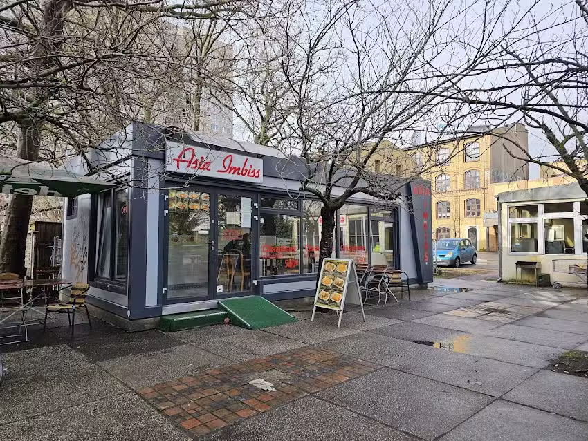 Asia-Imbiss am Anton-Saefkow-Platz
