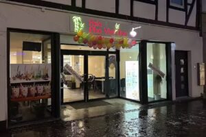 Asia Pho Viet Duc