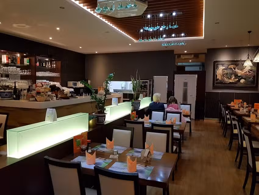 Asia Restaurant Gr&uuml;ntee