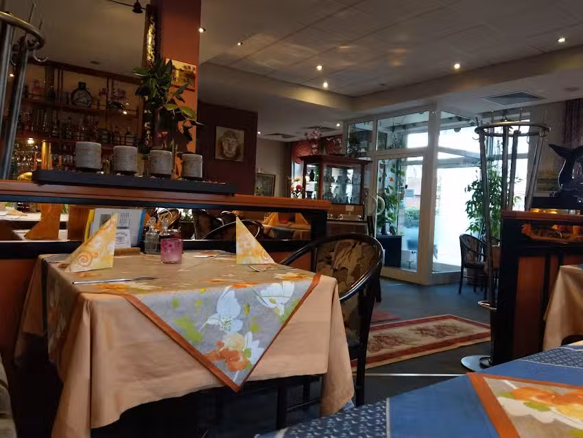 Asia Restaurant XUAN (H)