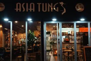 Asia Tung’s Hamburg