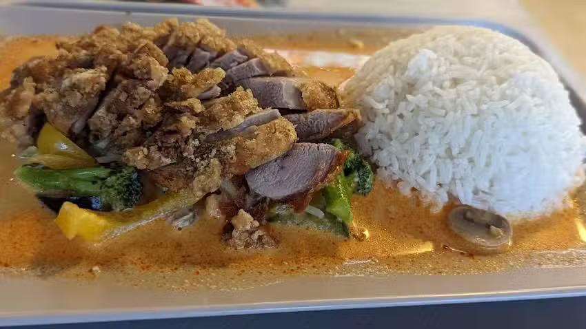 Asia Wok &ndash; Currywurst Nr. 1