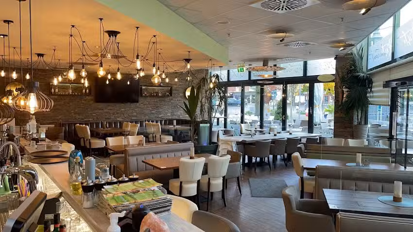 Aspendos Caf&eacute;, Bar & Restaurant