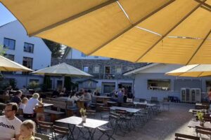 Auerhahn-Biergarten