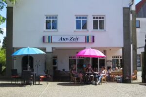 Aus:Zeit