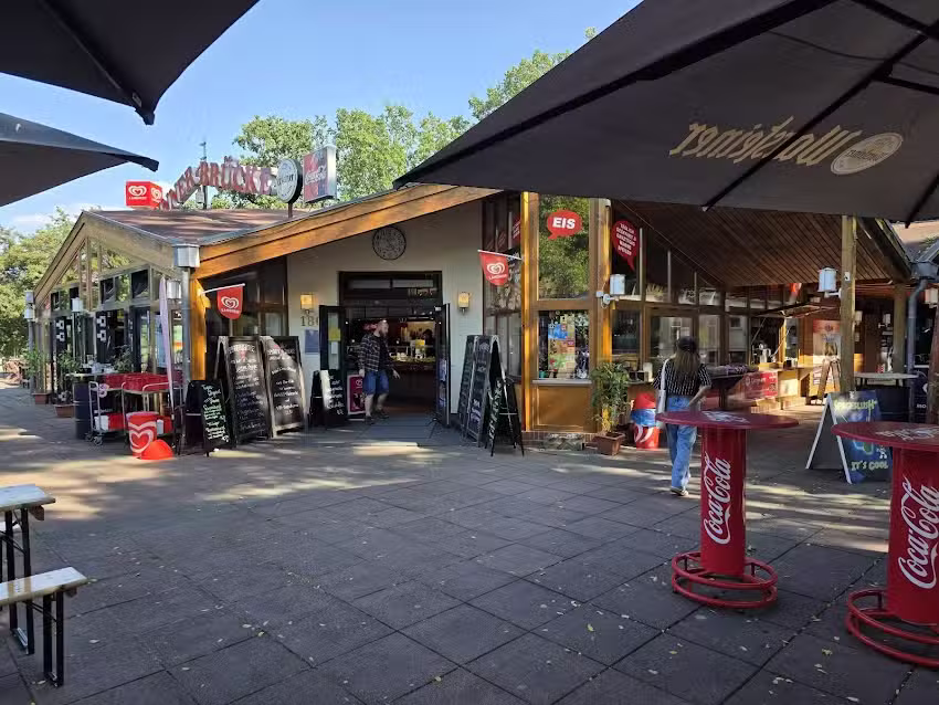 AVUS-Treff Spinner-Brücke