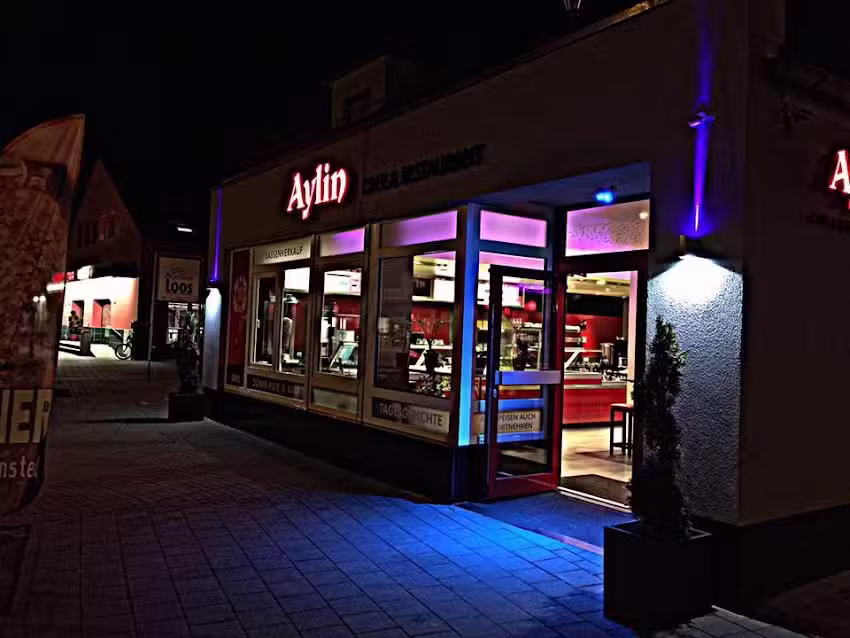 Aylin Cafe & Restaurant