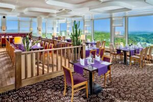 AZado Restaurant & Café